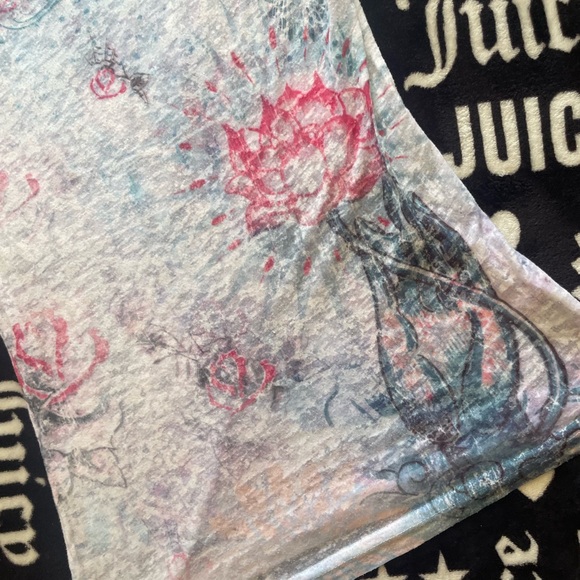 SINFUL AFFLICTION WOMENS TOP TATTOO BURNOUT 💀🖤 - Picture 6 of 10